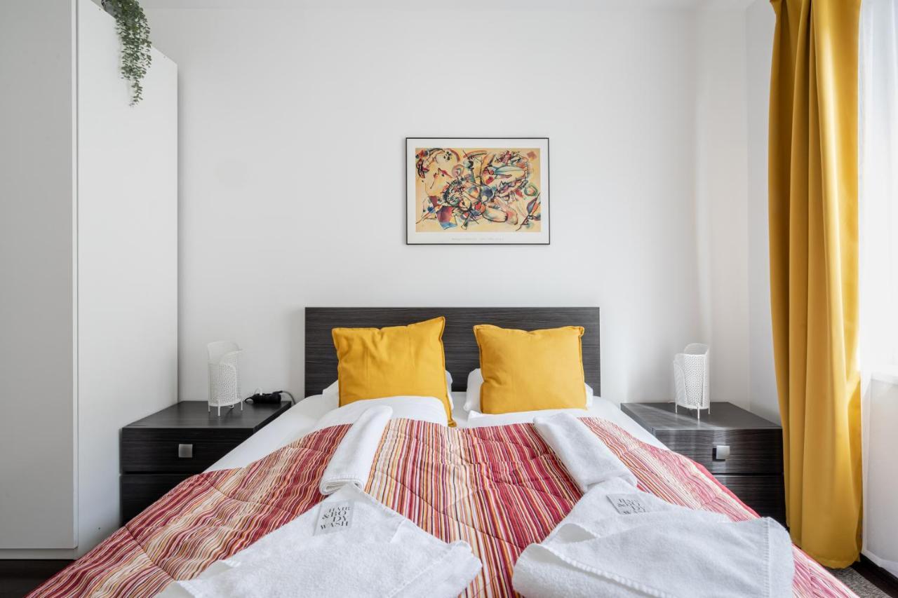 City Center Corvin Suite Apartment Budapest Exterior photo