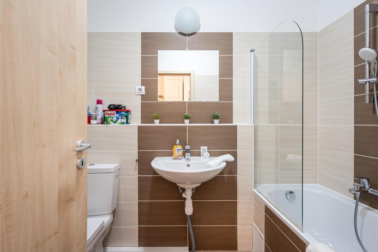 City Center Corvin Suite Apartment Budapest Exterior photo