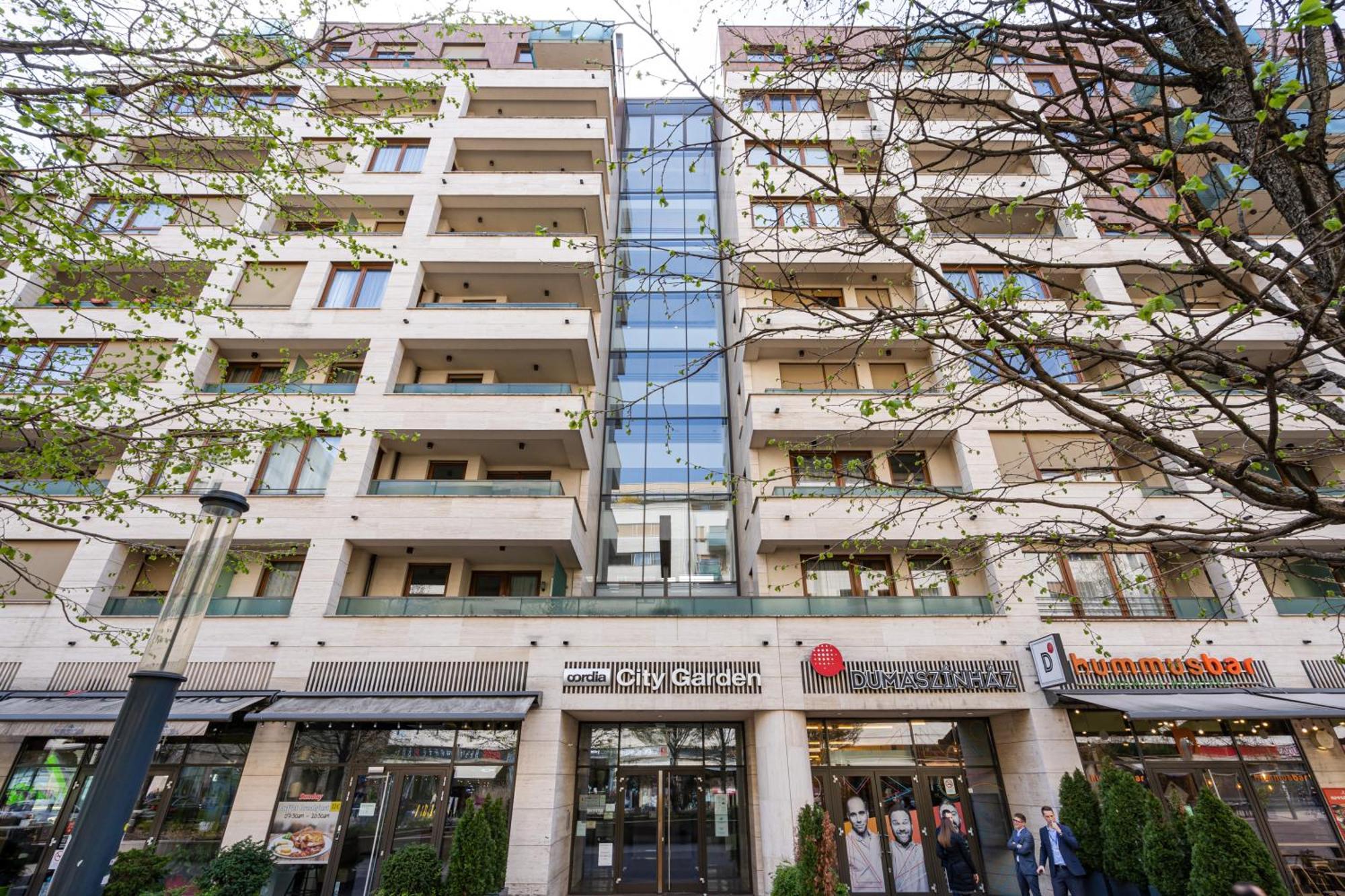 City Center Corvin Suite Apartment Budapest Exterior photo